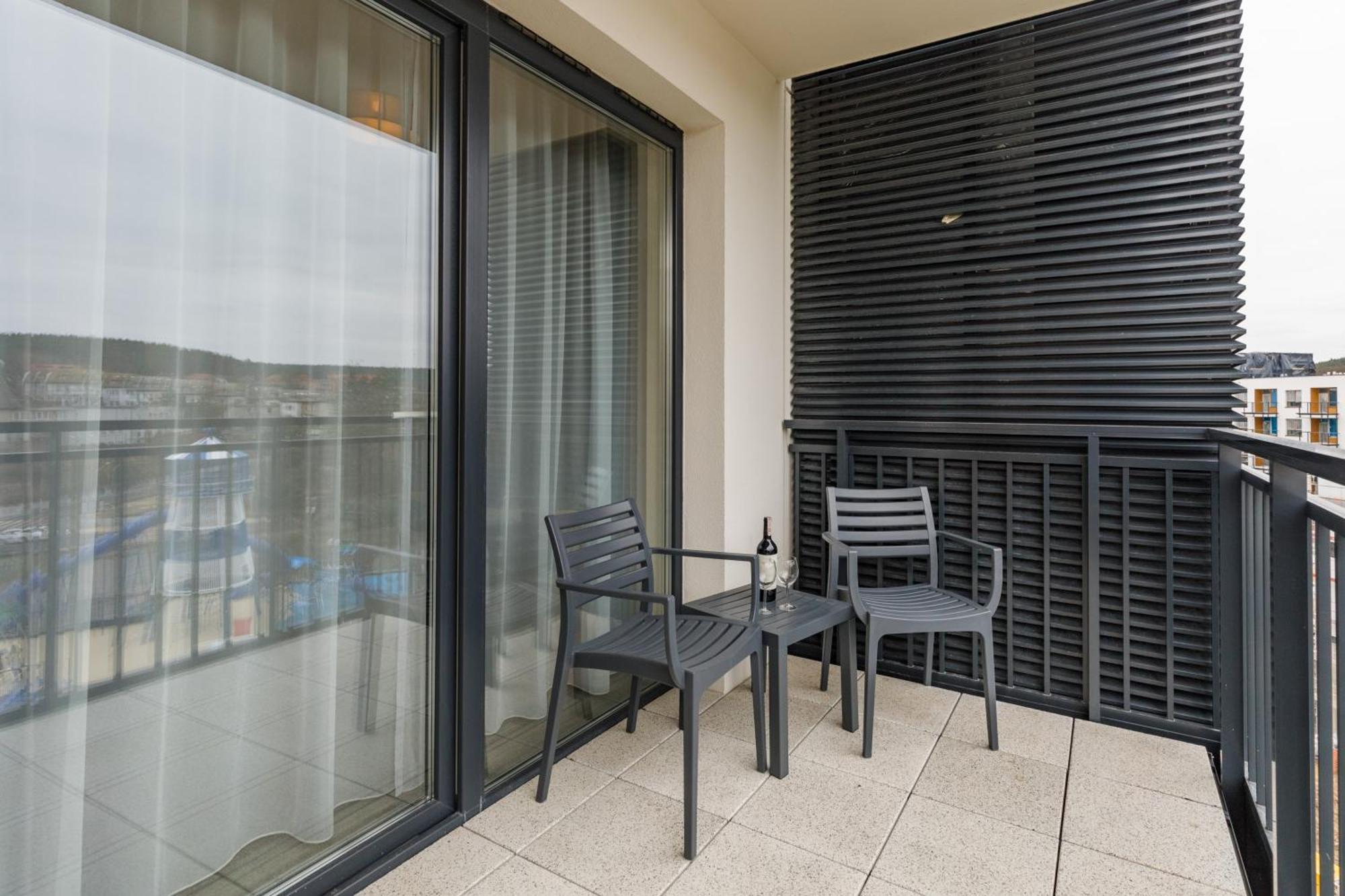 Bel Mare Holiday Apartments Near The Beach With Parking By Noclegi Renters Miedzyzdroje Exteriör bild